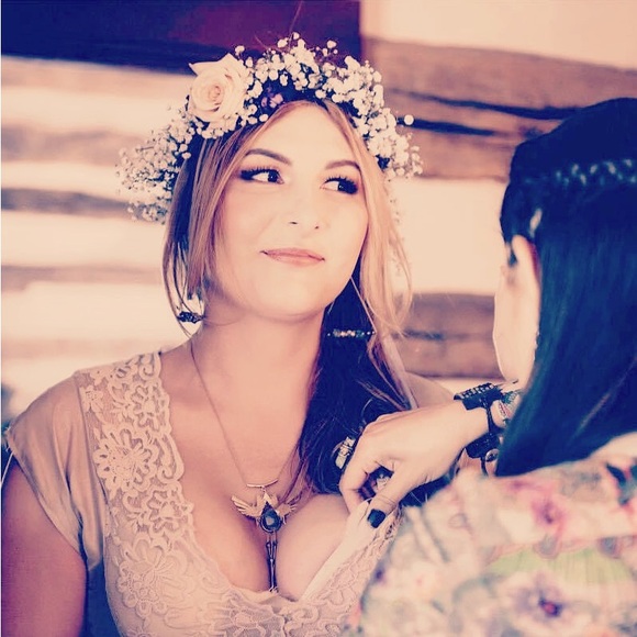 Meet your Posher, Aquagirl. - Picture 6 of 9